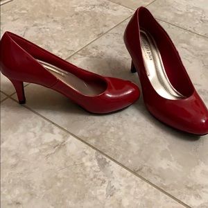 Never been worn red heels